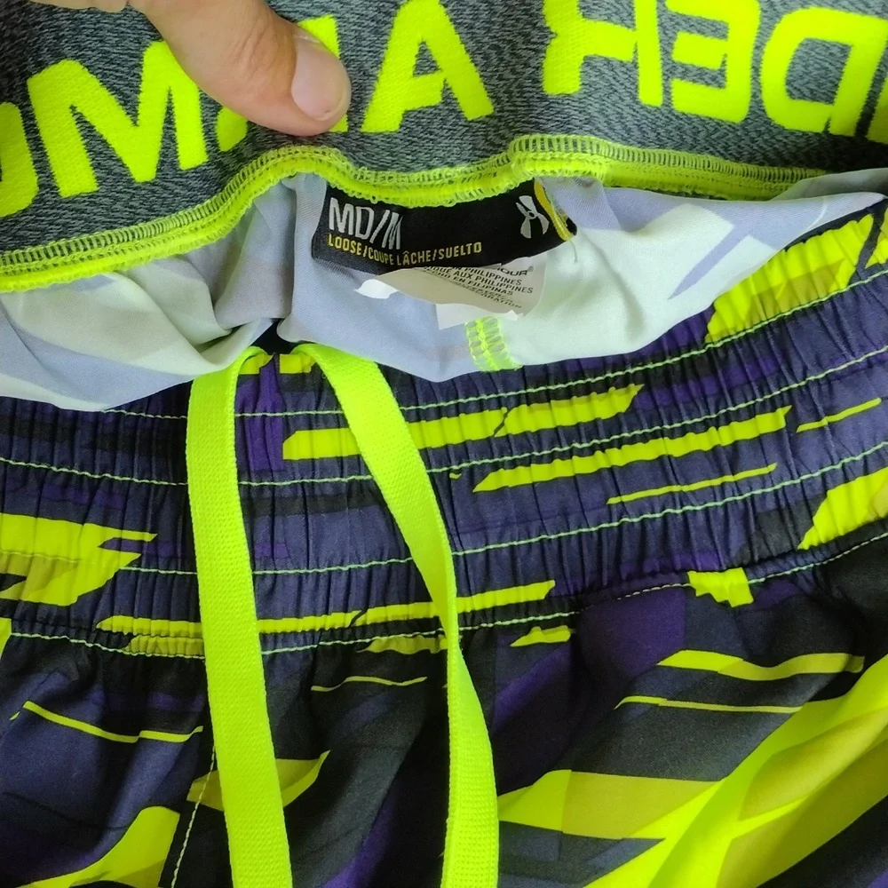 Shorts & shirt bundle - Picture 6 of 8